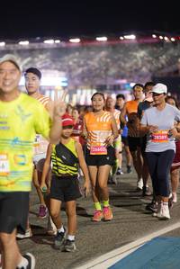 BIB: 
                            <button type="button" onclick="openModal(23720195)" class="btn btn-primary btn-sm float-right btn-popup" data-toggle="modal" data-target=".modal-high-quality">
                        <i class="fas fa-shopping-cart"></i> Add to Cart
                    </button>
                                            <button type="button" onclick="isThisMe(23720195, true)" class="btn btn-success btn-sm float-right btn-popup btn-isme hidden" data-toggle="tooltip" data-placement="bottom" title="นี่คือรูปของคุณใช่ไหม คลิกที่นี่เพื่อเอาเข้าอัลบั้ม">
                        <i class="fas fa-plus"></i> Add to album
                    </button>
                    <button type="button" onclick="isThisMe(23720195, false)" class="btn btn-warning btn-sm float-right btn-popup btn-isnotme hidden">
                        <i class="fas fa-ban"></i> Remove from album
                    </button>